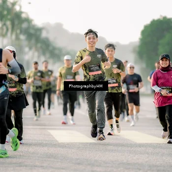 Runner Photo 6684418