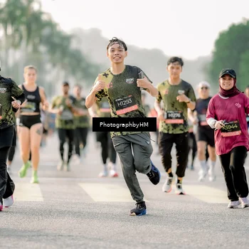 Runner Photo 6684420
