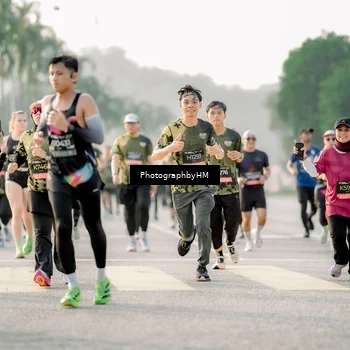 Runner Photo 6684427
