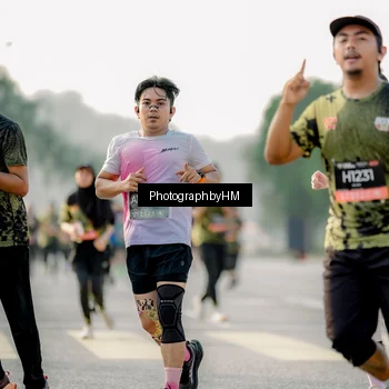 Runner Photo 6684434