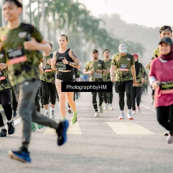 Runner Photo 6684435