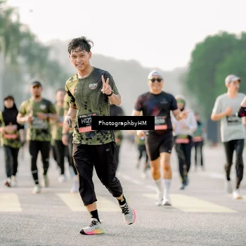 Runner Photo 6684441