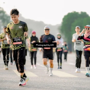 Runner Photo 6684442