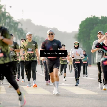 Runner Photo 6684447