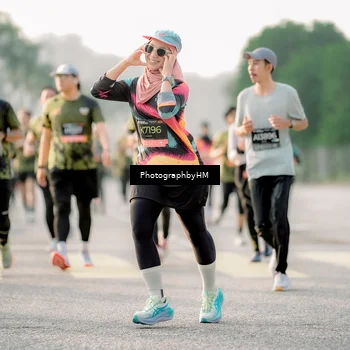 Runner Photo 6684466