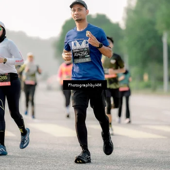 Runner Photo 6684504
