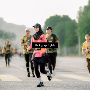 Runner Photo 6684550