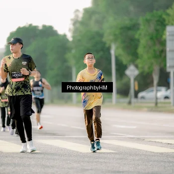 Runner Photo 6684573