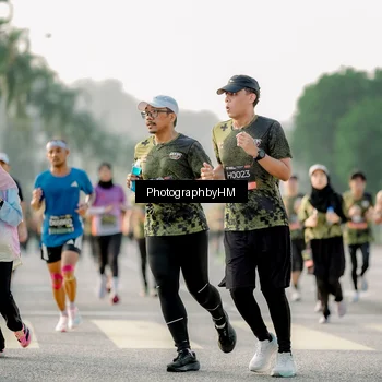Runner Photo 6684574