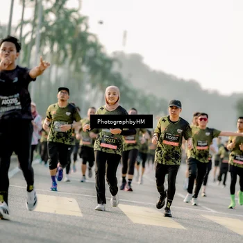 Runner Photo 6684623