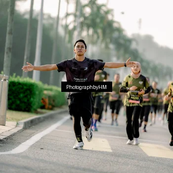 Runner Photo 6684625