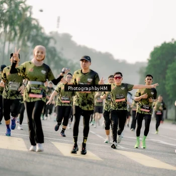 Runner Photo 6684634