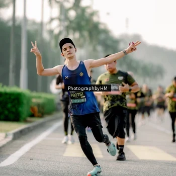 Runner Photo 6684647