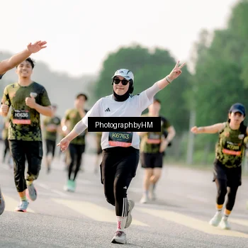 Runner Photo 6684694