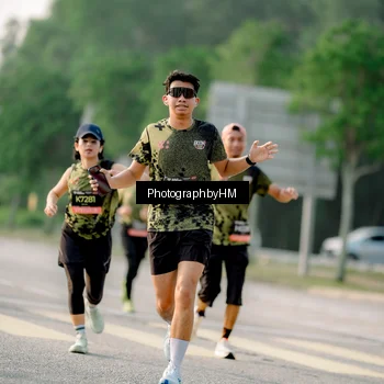 Runner Photo 6684703