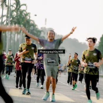 Runner Photo 6684734