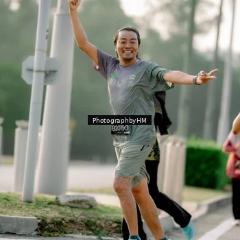 Runner Photo 6684759