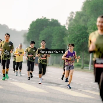 Runner Photo 6684764