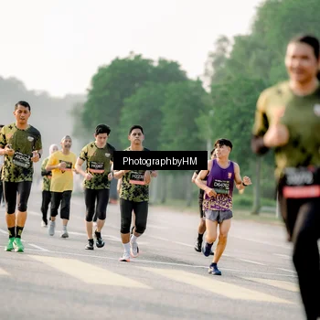 Runner Photo 6684772