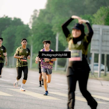 Runner Photo 6684773
