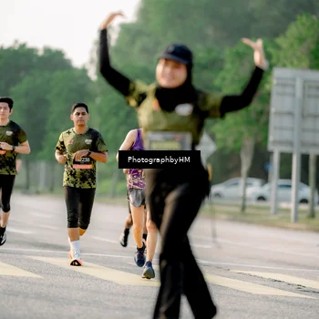 Runner Photo 6684774