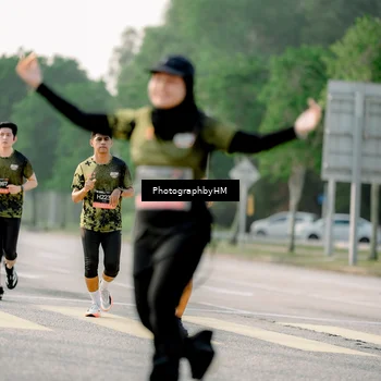 Runner Photo 6684778