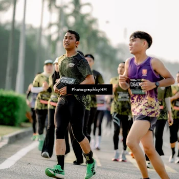Runner Photo 6684806