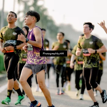 Runner Photo 6684810