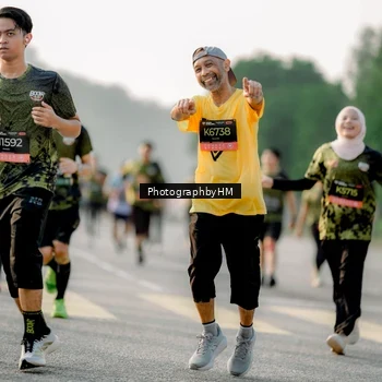 Runner Photo 6684835