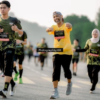 Runner Photo 6684842