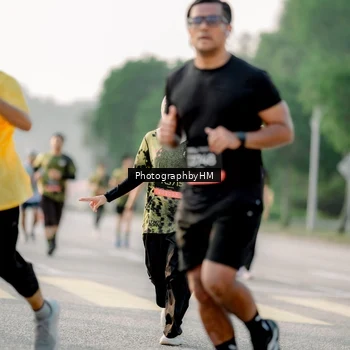 Runner Photo 6684847