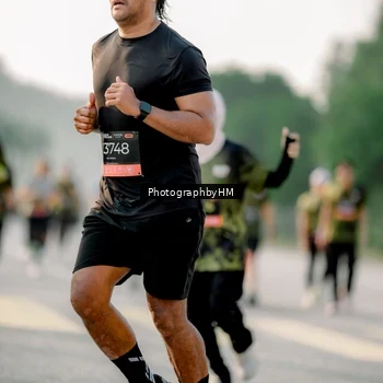Runner Photo 6684848