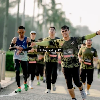 Runner Photo 6684856