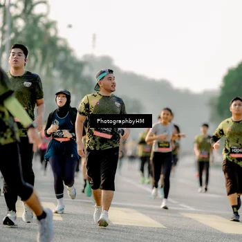 Runner Photo 6684863
