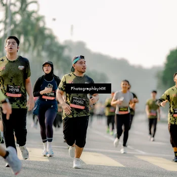 Runner Photo 6684865