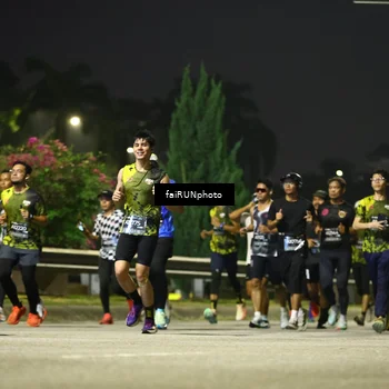 Runner Photo 6684890