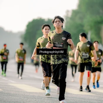 Runner Photo 6684908