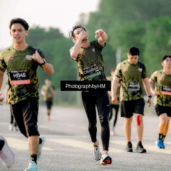 Runner Photo 6684916