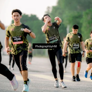 Runner Photo 6684917