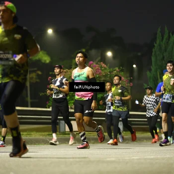 Runner Photo 6684919