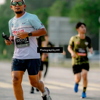 Runner Photo 6684940