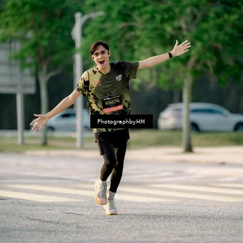 Runner Photo 6684974