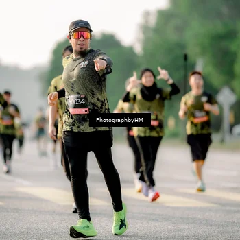 Runner Photo 6684999