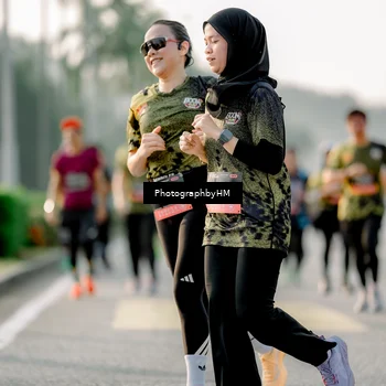 Runner Photo 6685047