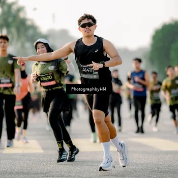 Runner Photo 6685080