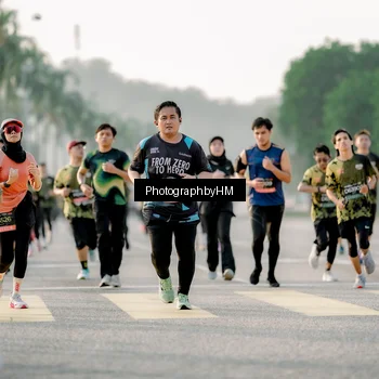 Runner Photo 6685092