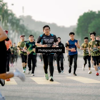 Runner Photo 6685093