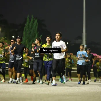 Runner Photo 6685128