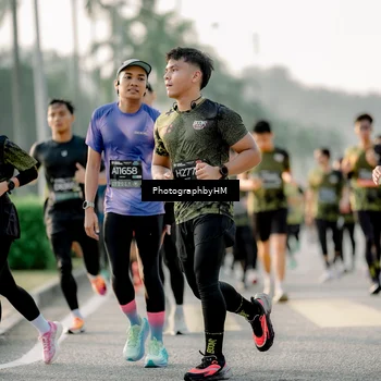 Runner Photo 6685210