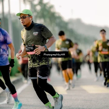 Runner Photo 6685214